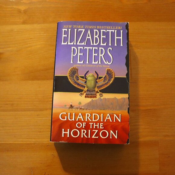 Guardian of the Horizon Novel by Elizabeth Peters (Barbara Mertz), paperback - Picture 1 of 3